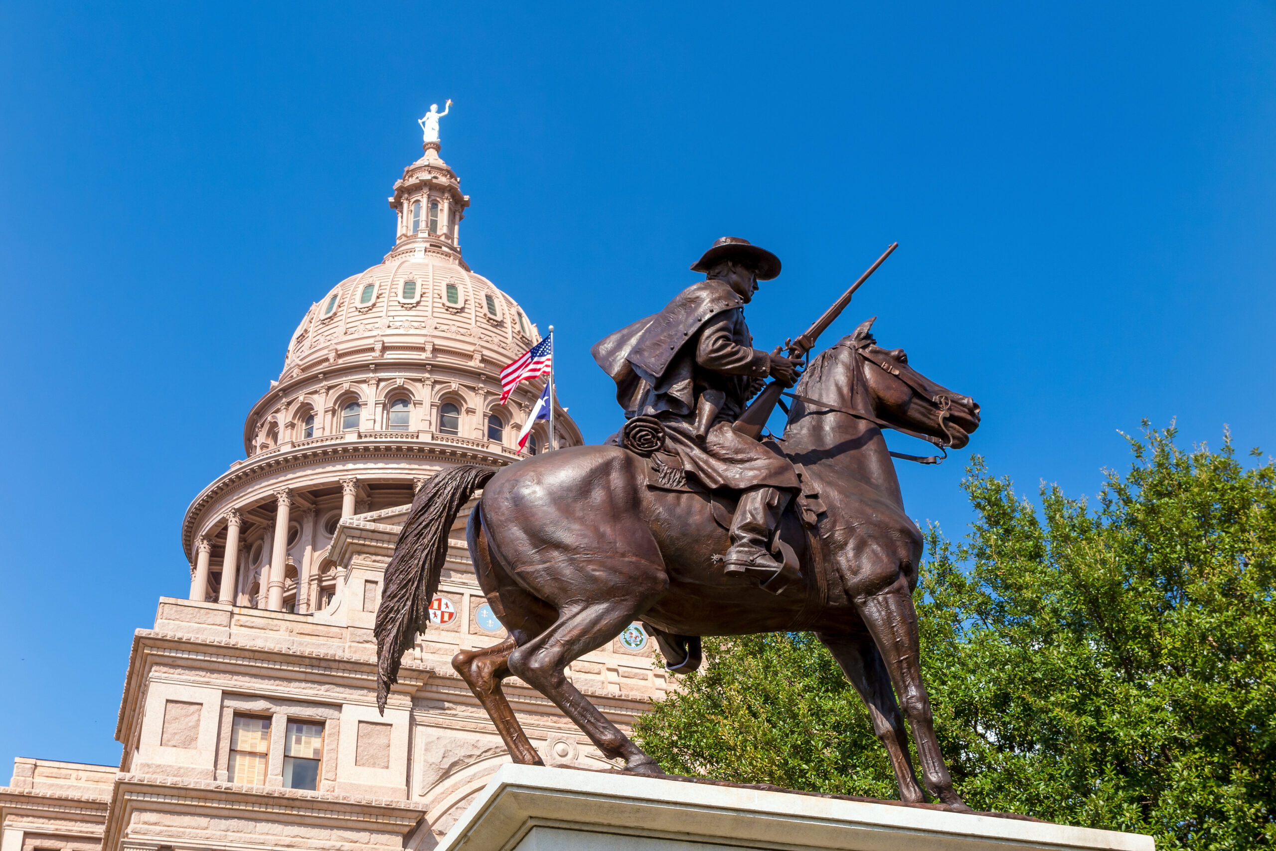 Texas Governor Calls Special Session Amid Redistricting Controversy