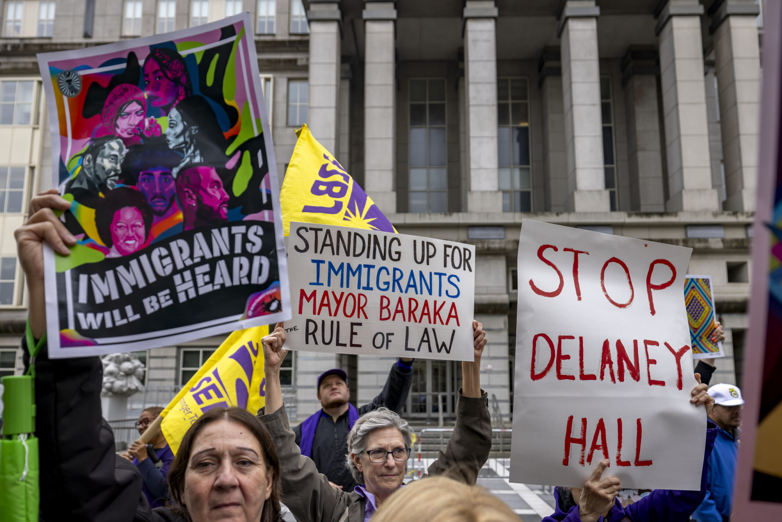 NEWARK, NEW JERSEY - MAY 15: Supporters of Newark Mayor Ras Baraka rally outside a courthouse on May 15, 2025 in Newark, New Jersey. Baraka appeared in a New Jersey Federal Court for a status conference on the Trump administration's trespassing charge last week at Delaney Hall, an ICE immigration detention center in Newark. (Photo by Michael Nigro/Sipa USA)(Sipa via AP Images)