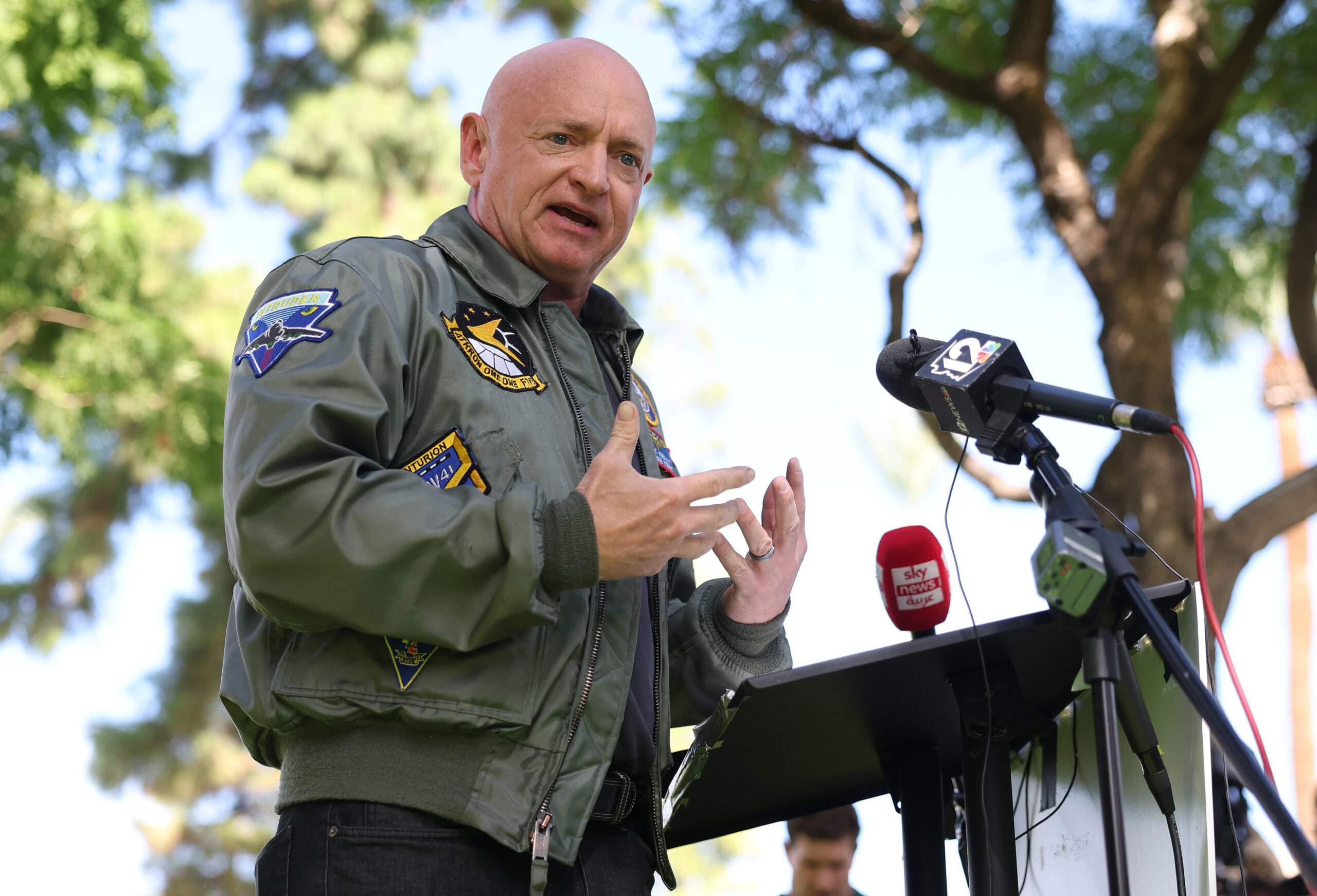 After Trump's Death Threats, Defense Department Opens Probe into Democratic  Sen. Mark Kelly - Democracy Docket