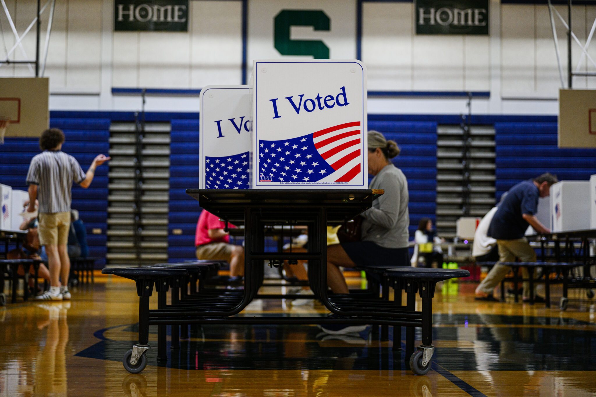 Kentucky’s largest county offers drive-through voting for first time ...