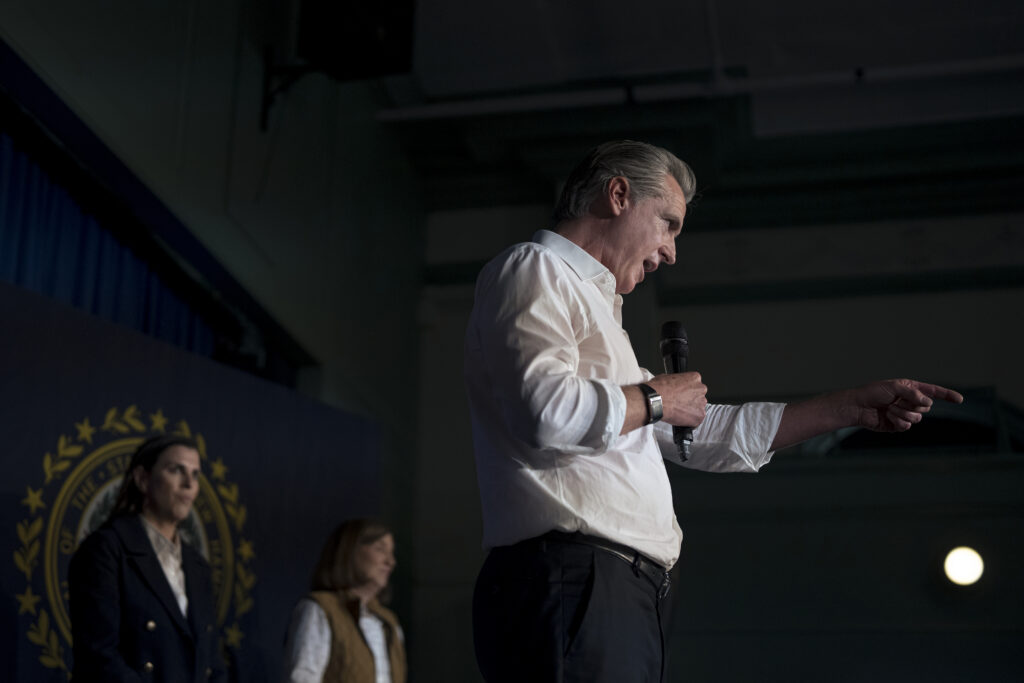 California Gavin Newsom (D) speaking on Oct. 17 in Exeter, New Hampshire. (Photo: John Tully/Getty Images)