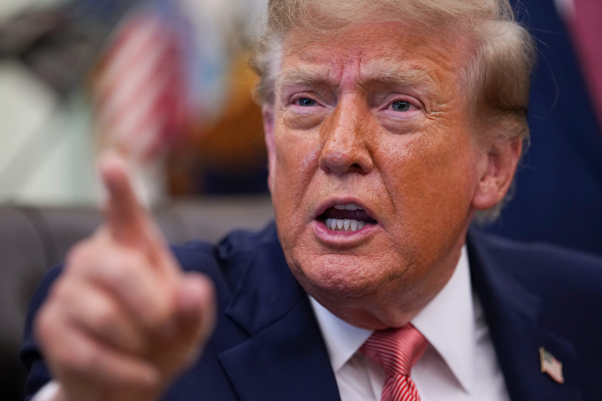 Democrats sue to block Trump admin from threatening the midterms ...